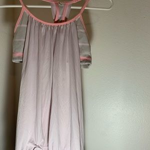 lululemon pink tank top